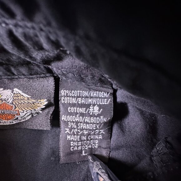 Harley-Davidson Women’s Embroidered L Button-Up - Picture 4 of 7